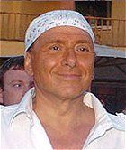 Un galante Silvio Berlusconi risponde alla lettera aperta di Veronica Lario